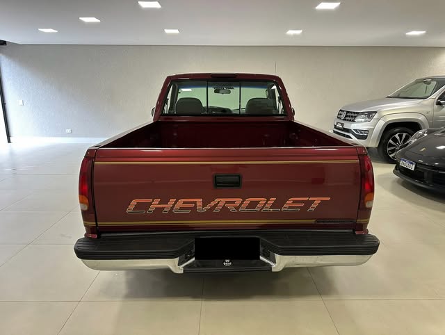 CHEVROLET SILVERADO - Imagem 9