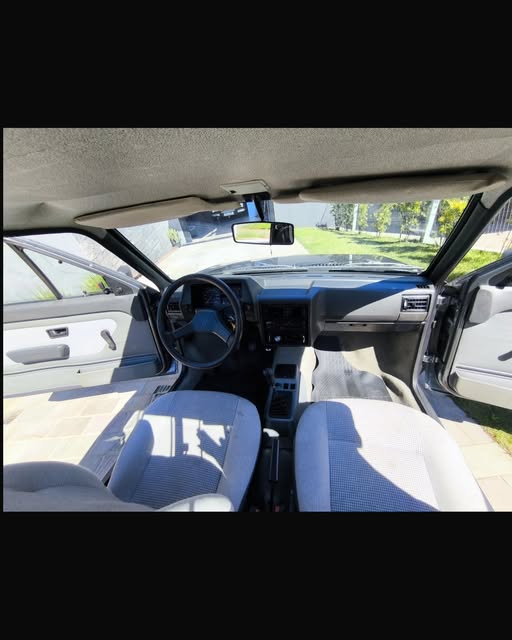 VOLKSWAGEN SAVEIRO GL - Imagem 2