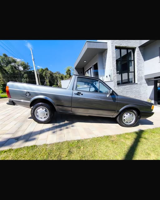 VOLKSWAGEN SAVEIRO GL - Imagem 13