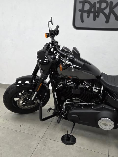 HARLEY-DAVIDSON SOFTAIL FAT BOB - Imagem 12