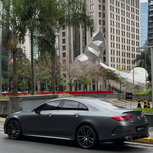 MERCEDES-BENZ CLS53 AMG - Imagem 17