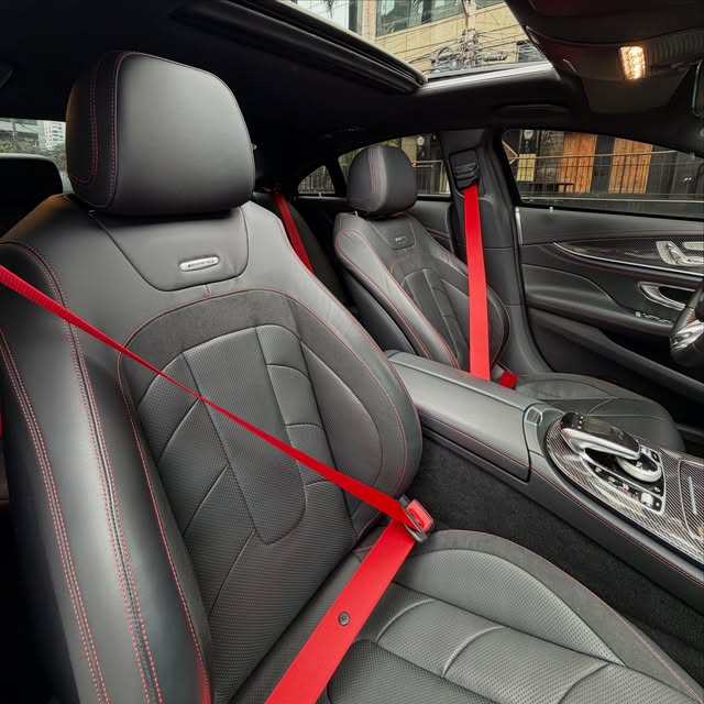 MERCEDES-BENZ CLS53 AMG - Imagem 5