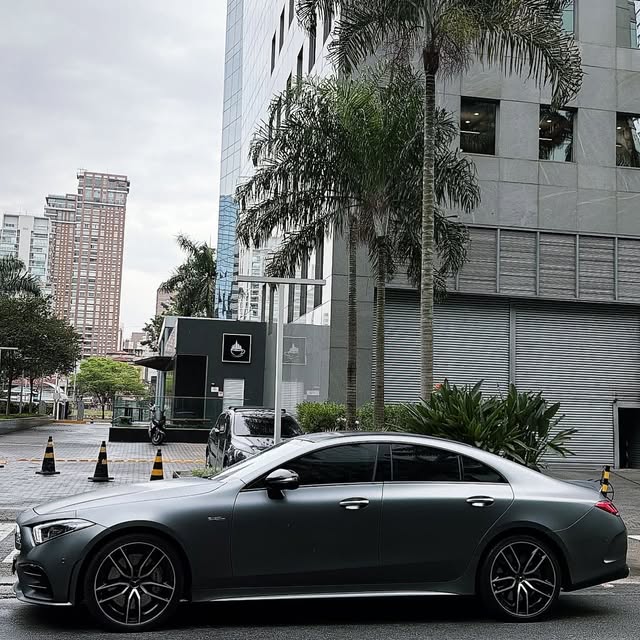 MERCEDES-BENZ CLS53 AMG - Imagem 6