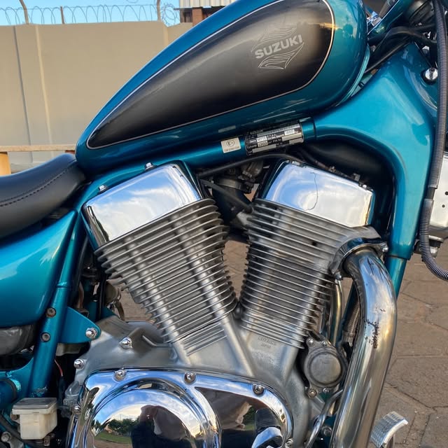 SUZUKI INTRUDER - Imagem 5