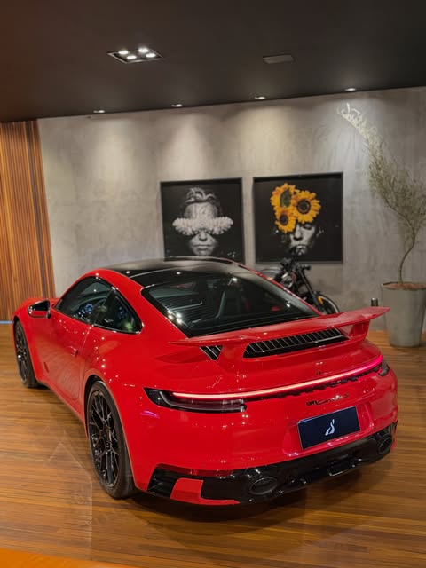PORSCHE 911 CARRERA S - Imagem 17