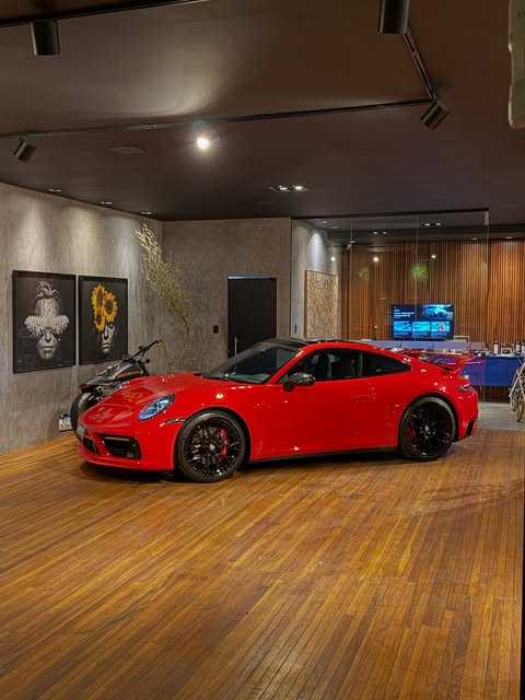 PORSCHE 911 CARRERA S - Imagem 18