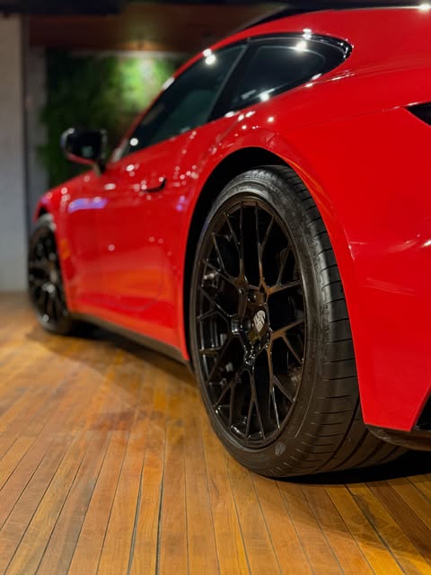 PORSCHE 911 CARRERA S - Imagem 10