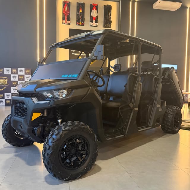 CAN-AM DEFENDER - Imagem 2
