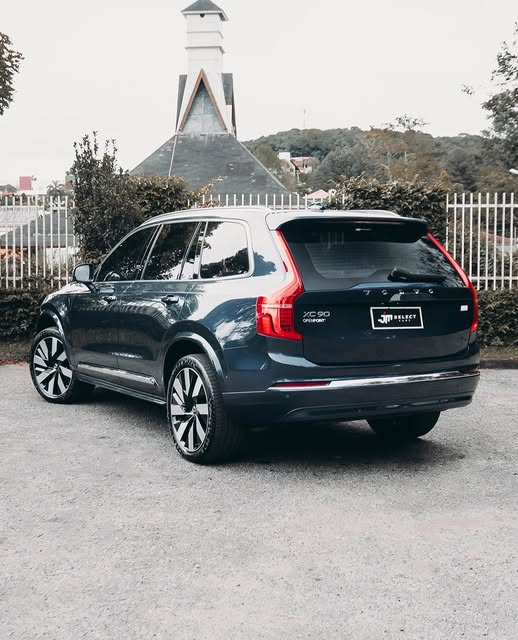 VOLVO XC90 ULTIMATE - Imagem 2