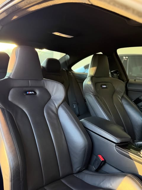 BMW M4 - Imagem 11