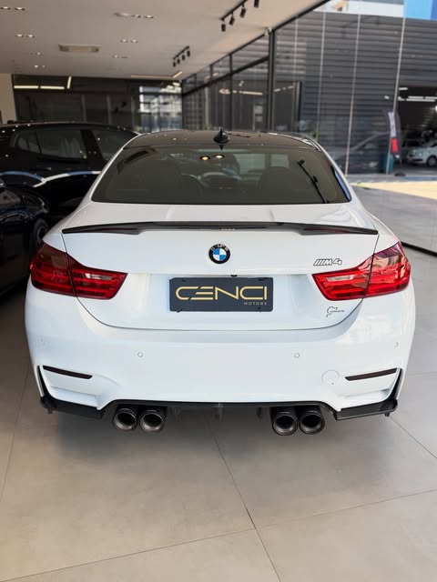 BMW M4 - Imagem 5