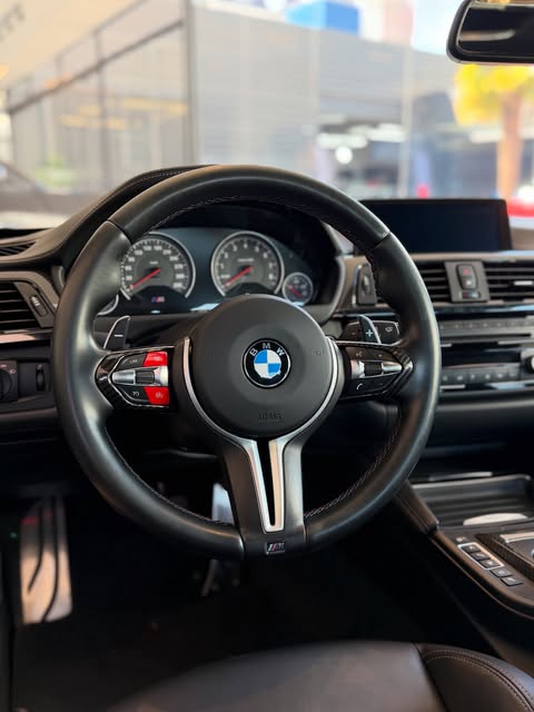 BMW M4 - Imagem 7