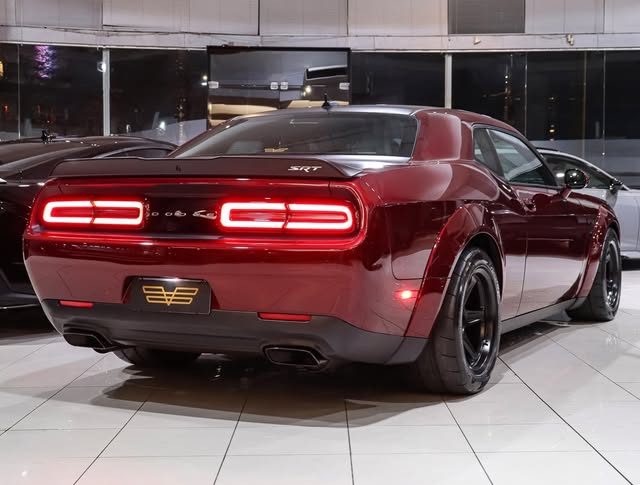 DODGE CHALLENGER SRT DEMON - Imagem 5