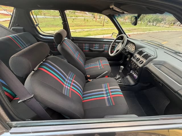 PEUGEOT 205 XSI - Imagem 11