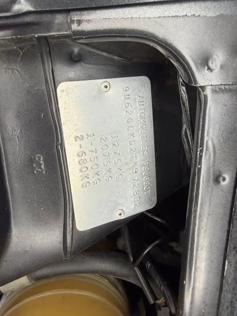 PEUGEOT 205 XSI - Imagem 16
