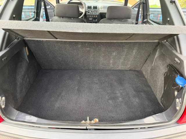 PEUGEOT 205 XSI - Imagem 7