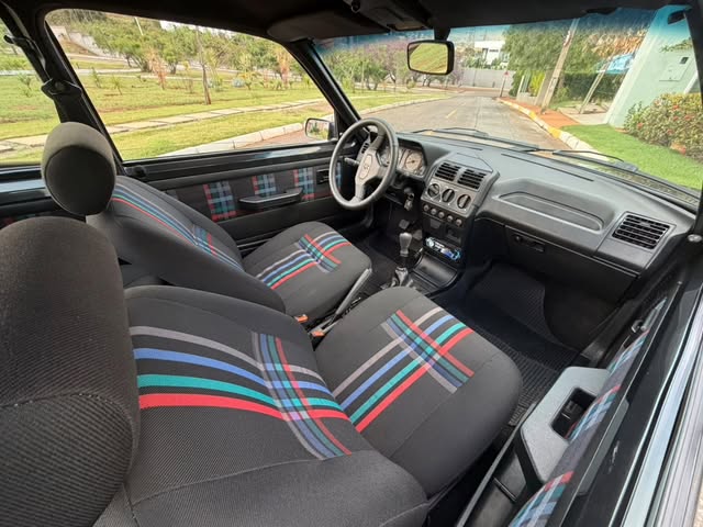PEUGEOT 205 XSI - Imagem 9