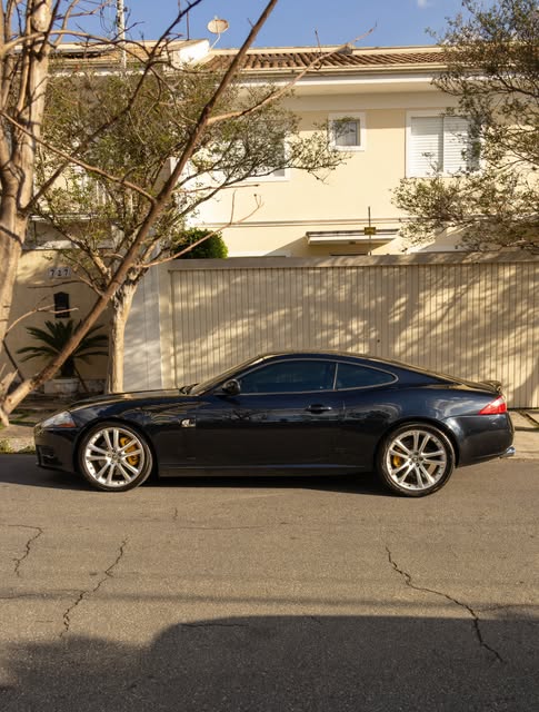 JAGUAR XKR R - Imagem 1