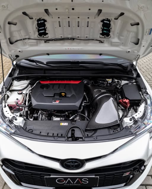TOYOTA COROLLA GR - Imagem 8