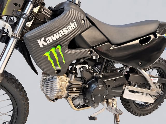 KAWASAKI KLX 110 - Imagem 4