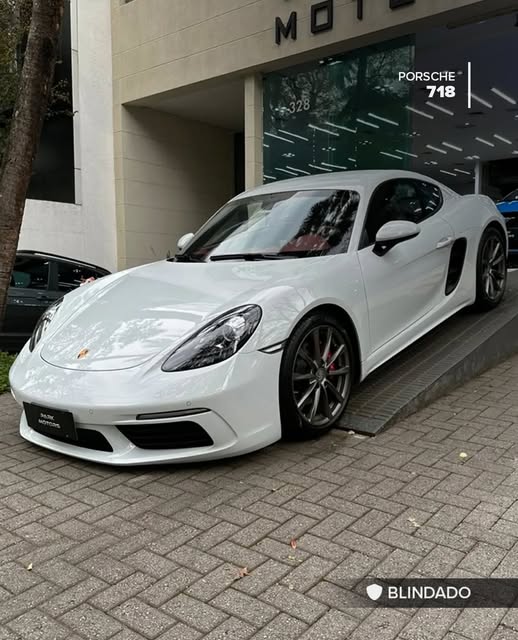 PORSCHE 718 - Imagem 1