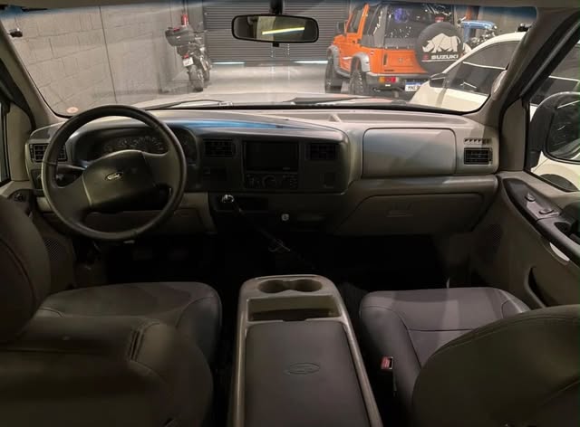 FORD F-250 - Imagem 11
