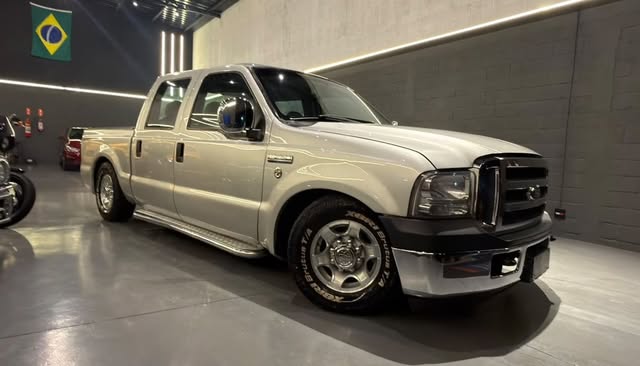 FORD F-250 - Imagem 4
