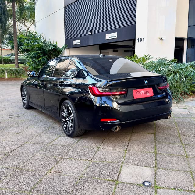 BMW 320I GP - Imagem 5
