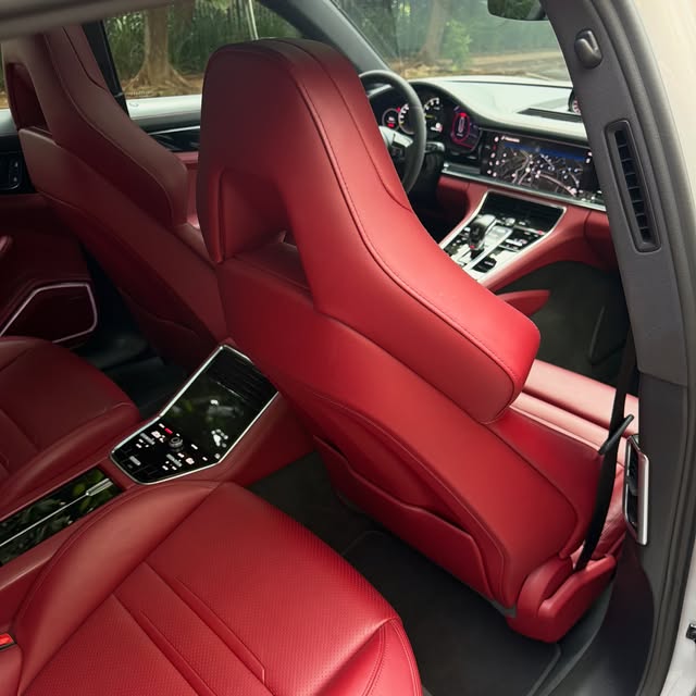 PORSCHE PANAMERA 4 2.9 TURBO V6 E-HYBRID PLATINUM EDITION - Imagem 16