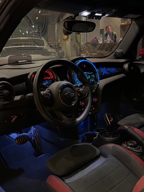 MINI COOPER JCW - Imagem 14