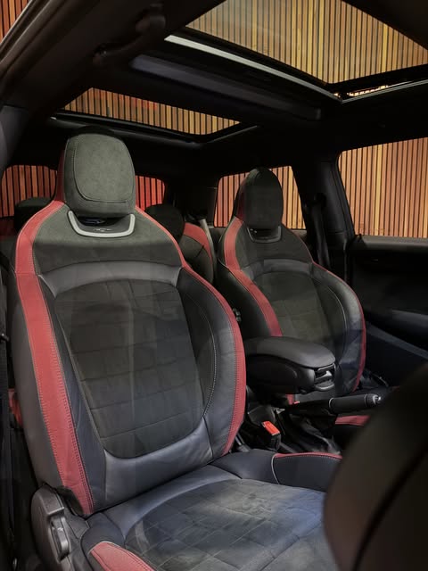MINI COOPER JCW - Imagem 9