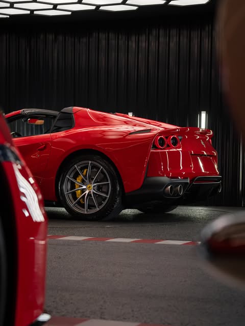 FERRARI 812 GTS - Imagem 17
