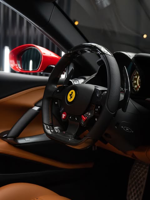 FERRARI 812 GTS - Imagem 4