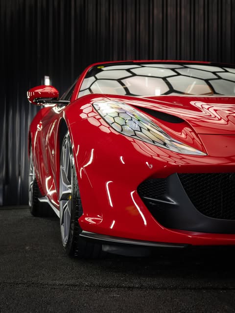 FERRARI 812 GTS - Imagem 5
