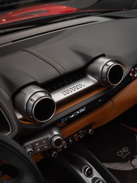 FERRARI 812 GTS - Imagem 10