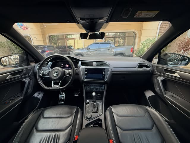 VOLKSWAGEN TIGUAN R-LINE - Imagem 6