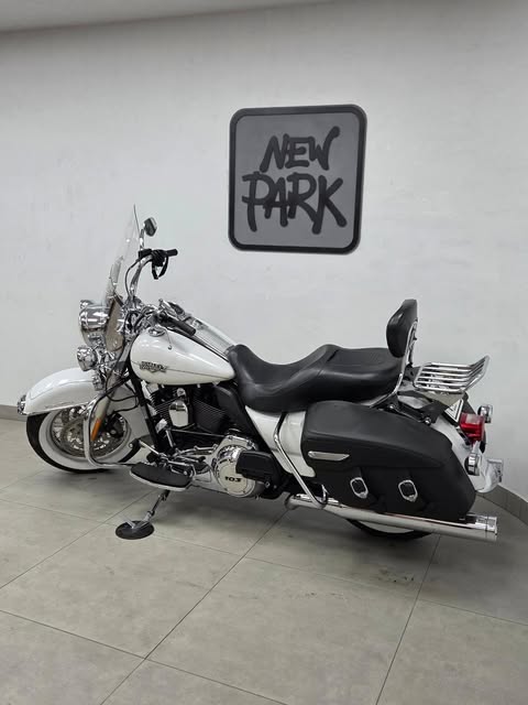 HARLEY-DAVIDSON ROAD KING CLASSIC - Imagem 13