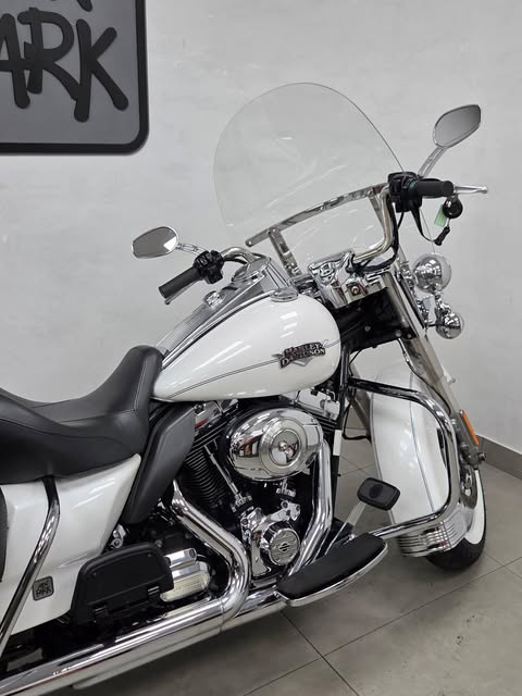 HARLEY-DAVIDSON ROAD KING CLASSIC - Imagem 7