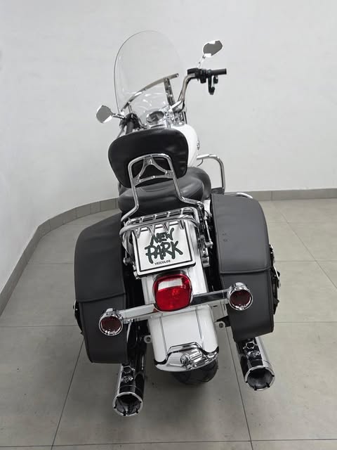 HARLEY-DAVIDSON ROAD KING CLASSIC - Imagem 9