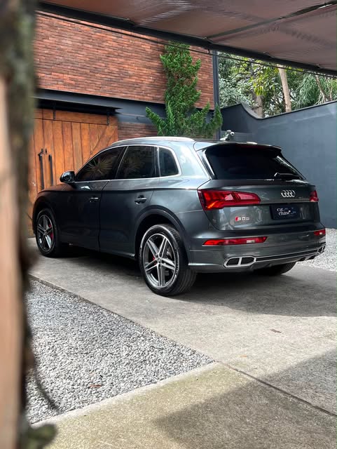 AUDI SQ5 - Imagem 6