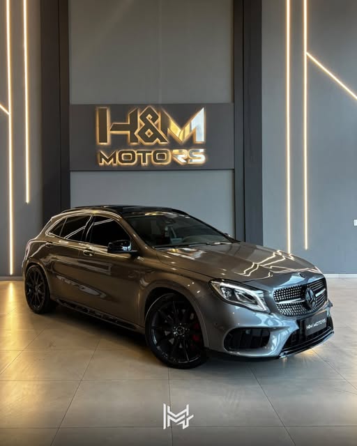 MERCEDES-BENZ GLA 45 AMG - Imagem 1
