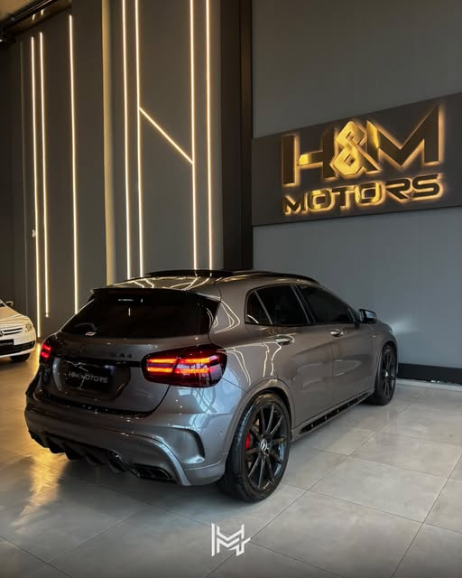 MERCEDES-BENZ GLA 45 AMG - Imagem 2