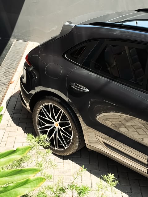 PORSCHE MACAN - Imagem 19