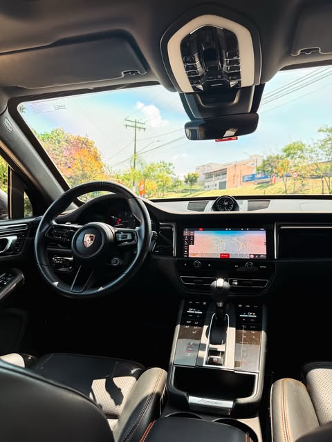 PORSCHE MACAN - Imagem 8
