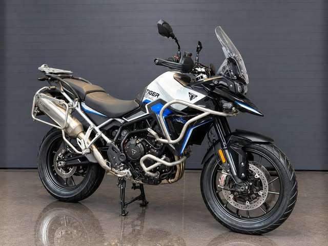 TRIUMPH TIGER 900 ALPINE EDITION - Imagem 1