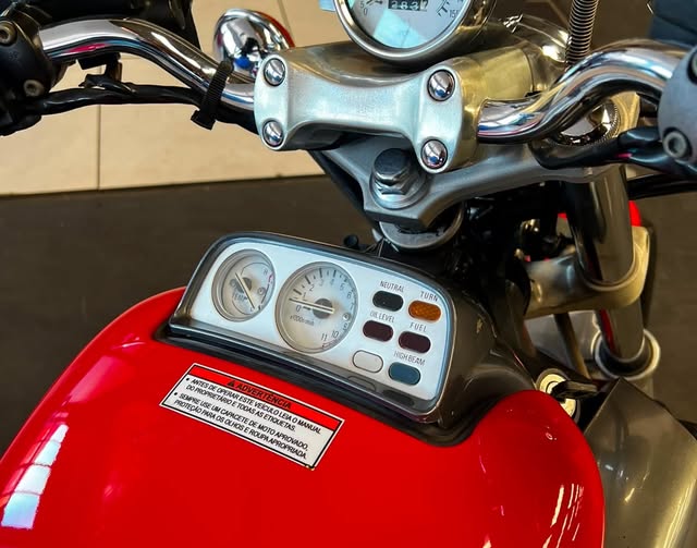 YAMAHA V-MAX - Imagem 9