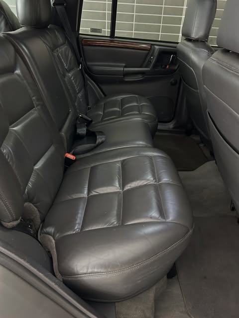 JEEP GRAND CHEROKEE LIMITED - Imagem 11