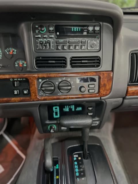 JEEP GRAND CHEROKEE LIMITED - Imagem 15