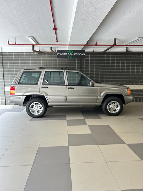 JEEP GRAND CHEROKEE LIMITED - Imagem 6