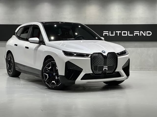 BMW IX XDRIVE50 SPORT - Imagem 1